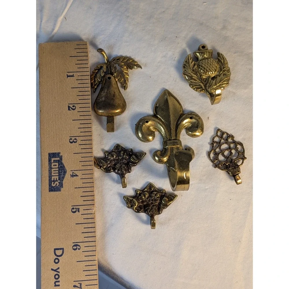 Solid Brass Wall Hooks Vintag Lot of 6 Pear Fleur De Lis Thistle Grapes Decorat
